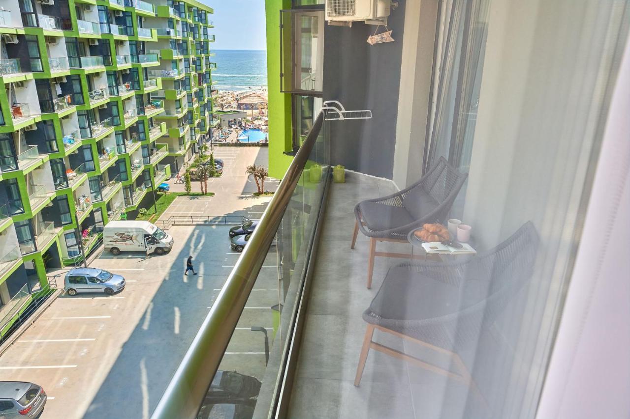 Black Sea Estate Apartment Spa N Pool Beach Resort Navodari Bagian luar foto