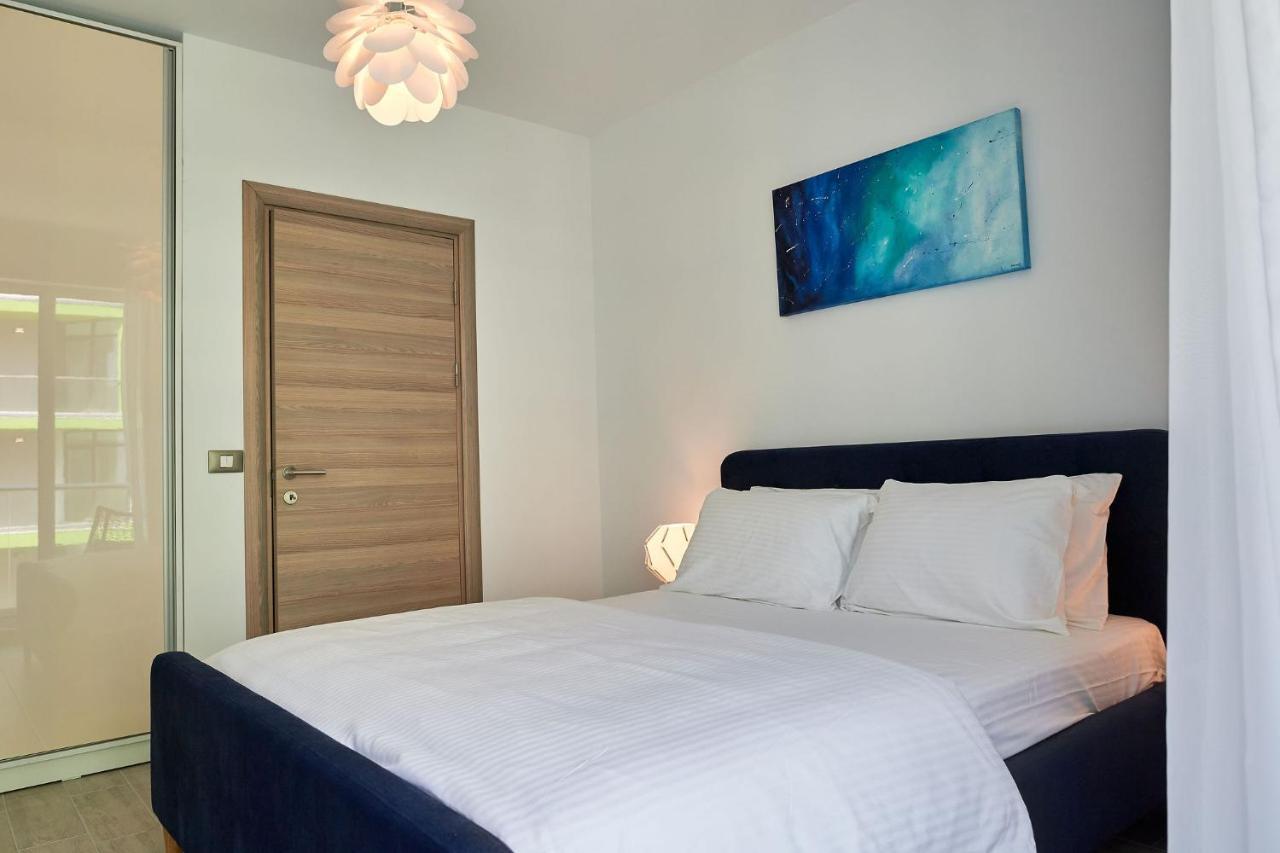 Black Sea Estate Apartment Spa N Pool Beach Resort Navodari Bagian luar foto