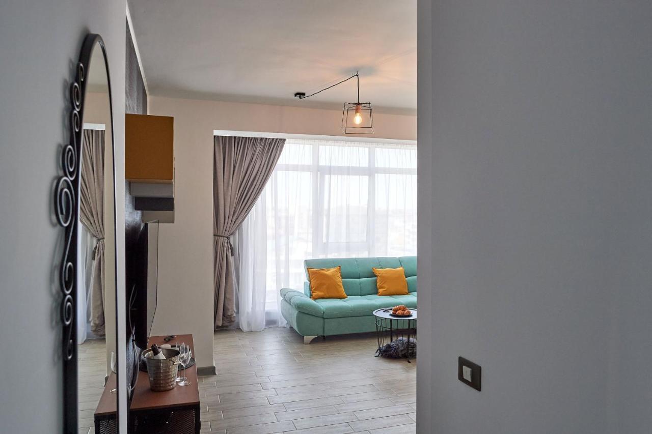 Black Sea Estate Apartment Spa N Pool Beach Resort Navodari Bagian luar foto