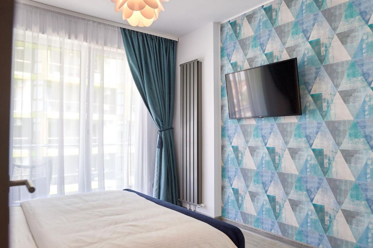 Black Sea Estate Apartment Spa N Pool Beach Resort Navodari Bagian luar foto
