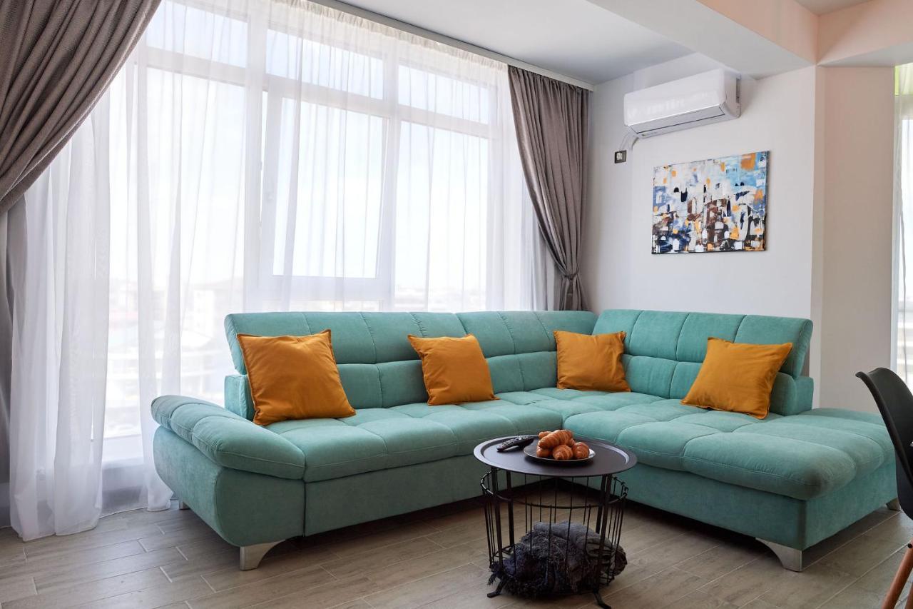 Black Sea Estate Apartment Spa N Pool Beach Resort Navodari Bagian luar foto